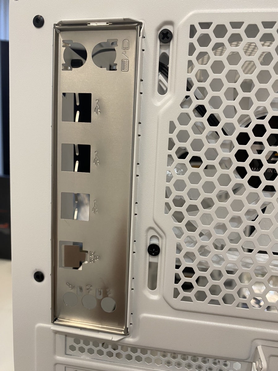 중고 서버 부품 PC 조립 과정 10